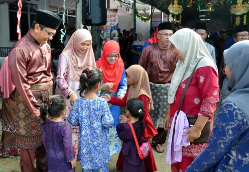 TR02_14062019_AIDILFITRI