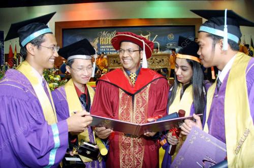 KONVOKESYEN UMT