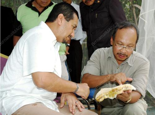 TUANKU MIZAN ZAINAL ABIDIN