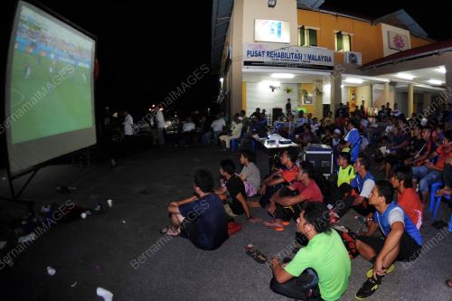 TR02_14072014_PIALA_DUNIA
