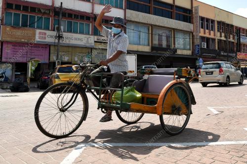 PENGAYUH BECA TERENGGANU