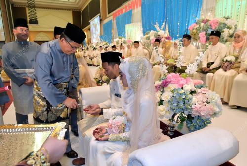 TR02_16092017_KAHWIN_PERDANA_BN201709064836