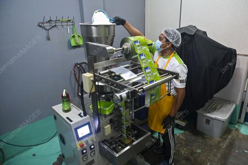 USAHAWAN_MINUMAN