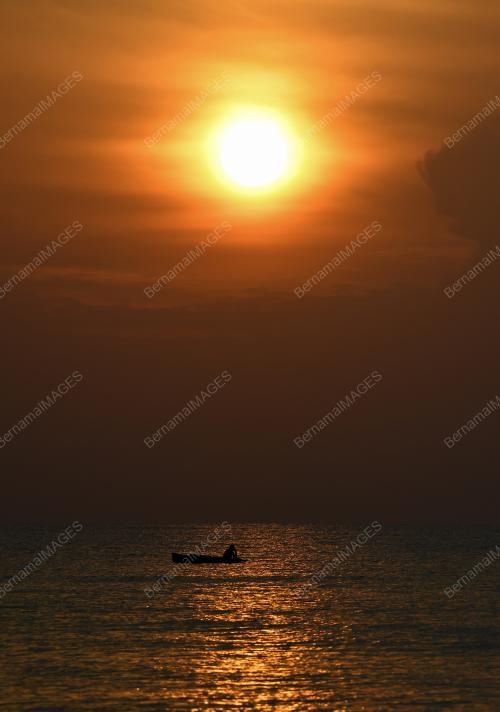 PEMANDANGAN WAKTU PAGI TERENGGANU