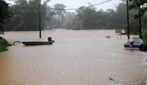TR02_17122014_BANJIR