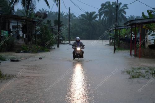 BANJIR TERENGGANU