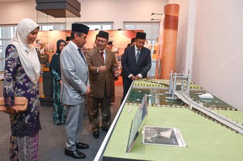 SULTAN MIZAN ZAINAL ABIDIN