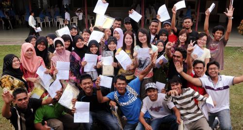 TR02_21022011_KEPUTUSAN_STPM