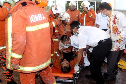 TR02_21032013_UMT_TERBAKAR
