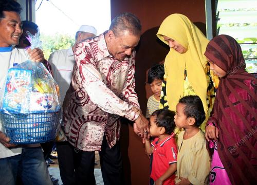 TAN SRI MUHAMMAD MUHD TAIB