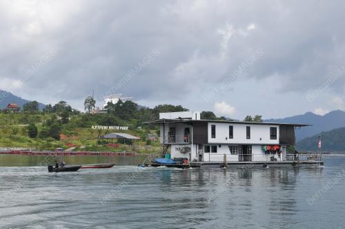 TASIK KENYIR