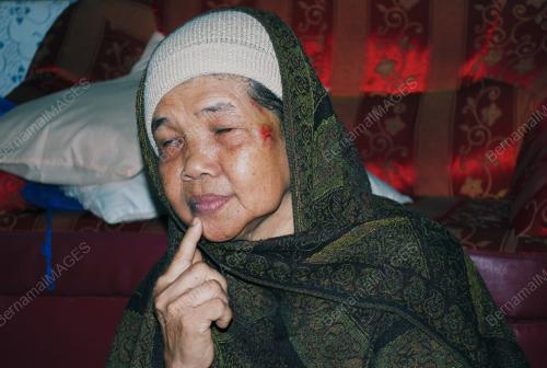 AMINAH AWANG