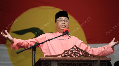 TR02_21082015_MESYUARAT_UMNO
