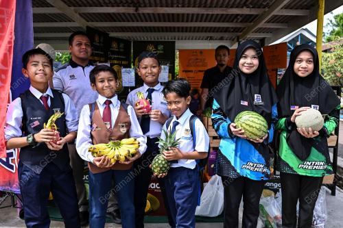 KEMPEN LEBIHKAN BUAH-BUAHAN DAN SAYURAN