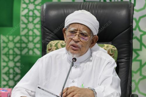 TAN SRI ABDUL HADI AWANG