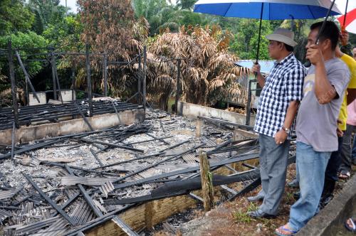 TR02_23052017_RUMAH_TERBAKAR_BN201705234845002