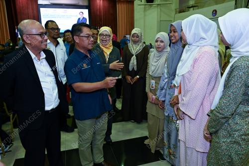 DATUK MUSTAPHA SAKMUD