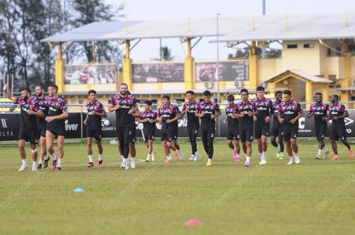 PERSIAPAN SEPARUH AKHIR PIALA FA