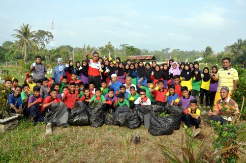 TR02_24092019_BERSIH_KUBUR