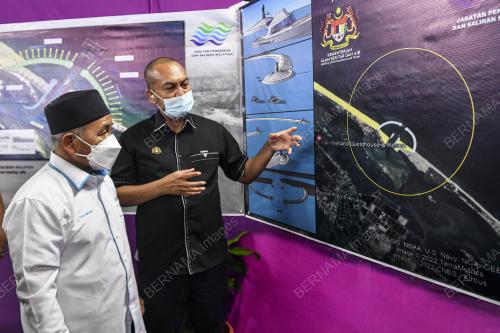 DATUK SERI TUAN IBRAHIM TUAN MAN