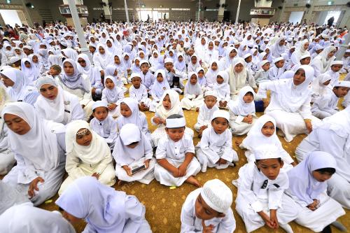 TR02_25052017_KEMAS_SELAWAT_BN201705234742