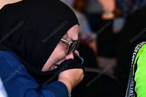 TIGA PEKERJA MAUT