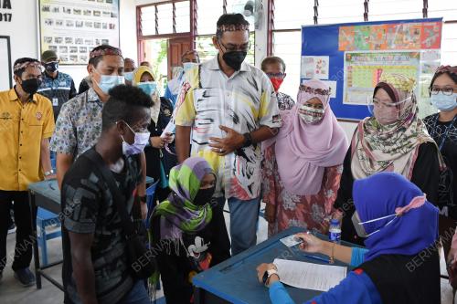 VAKSIN COVID-19 ORANG ASLI