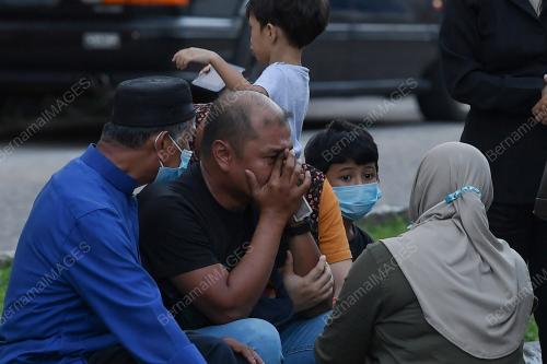 KANAK-KANAK MENINGGAL DUNIA SELEPAS TERJATUH