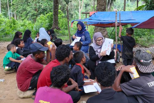 PROF DR KHATIJAH OMAR