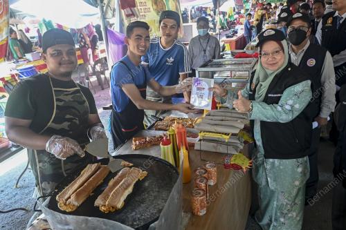 DATUK DR KASEMANI EMBONG