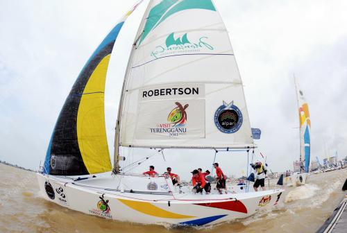 TR02_27112013_MONSOON_CUP