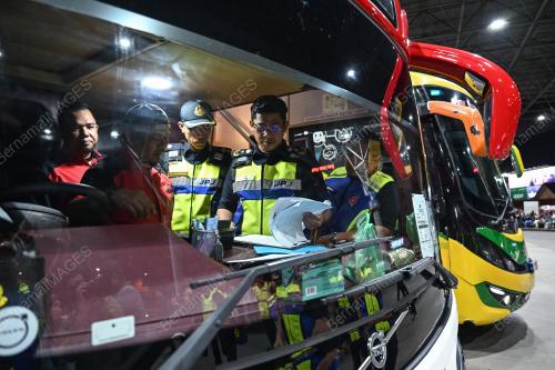 OPERASI KHAS TAHUN BAHARU CINA