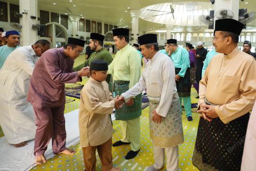 SULTAN MIZAN ZAINAL ABIDIN
