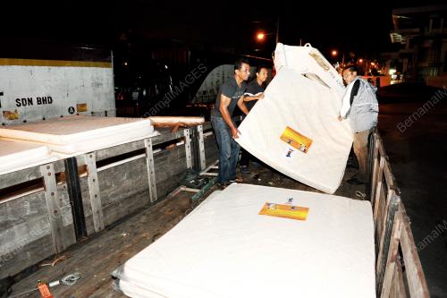 TR02_29122012_BANTUAN_TILAM