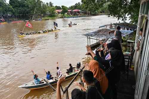FESTIVAL CABARAN MONSUN PERAHU PANJANG