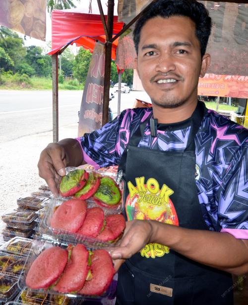 AKOK LAPAN PERISA