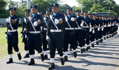 KADET POLIS