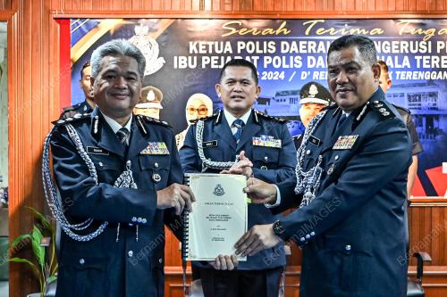 DATUK MAZLI MAZLAN