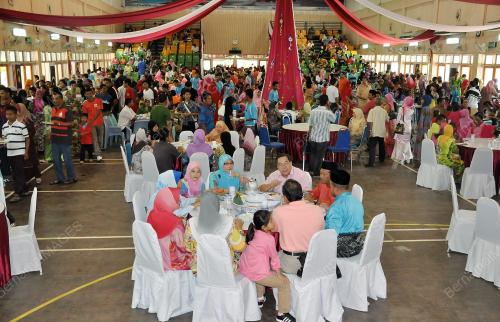 RUMAH TERBUKA HARI RAYA