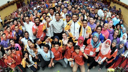 TR02_31102013_KHAIRY_KARISMA