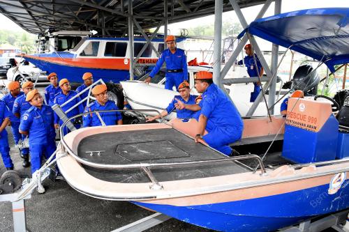 TR02_31102017_APM_PANGKAT_BN201710299740