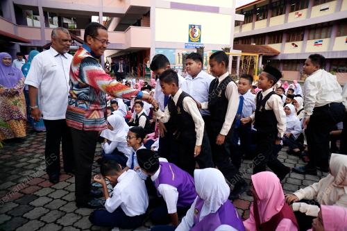 TR03_01012019_SEKOLAH