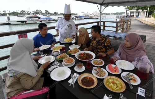 TR03_01052019_RAMADAN
