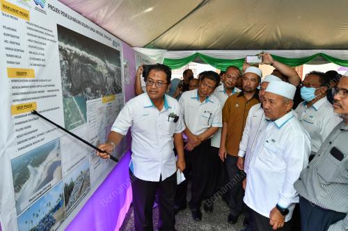 DATUK SERI TUAN IBRAHIM TUAN MAN