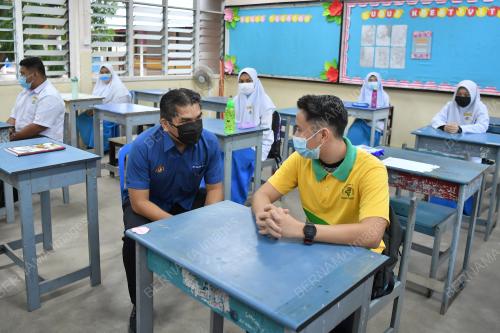 DATUK RADZI JIDIN