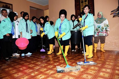 TR03_04012013_ROSMAH_BERSIH