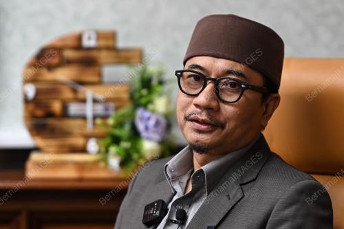 DR MUHAMMAD KHALIL ABDUL HADI