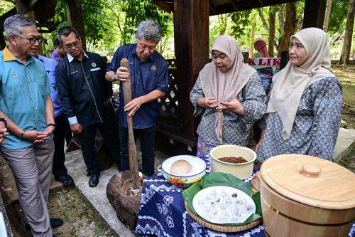 DATUK SHAHARUDDIN ABU SOHOT