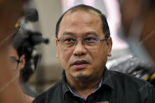 PENYERAHAN BANTUAN MOTOSIKAL