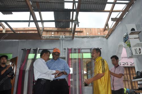 TR03_06062017_RUMAH_RIBUT